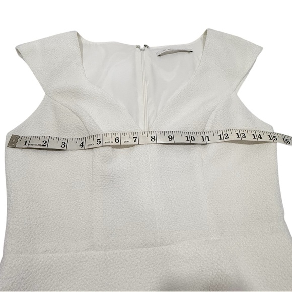 Black Halo white texture cap sleeve zip up Peplum Dress - Picture 13 of 16